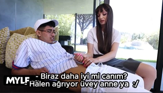 Üvey anneden oğluna sik masajı – Milf porno