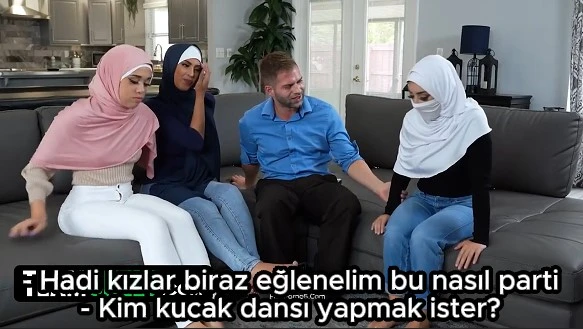 Türbanlı kızlarla grup keyfisi – Türbanlı seksi kadınları izle!